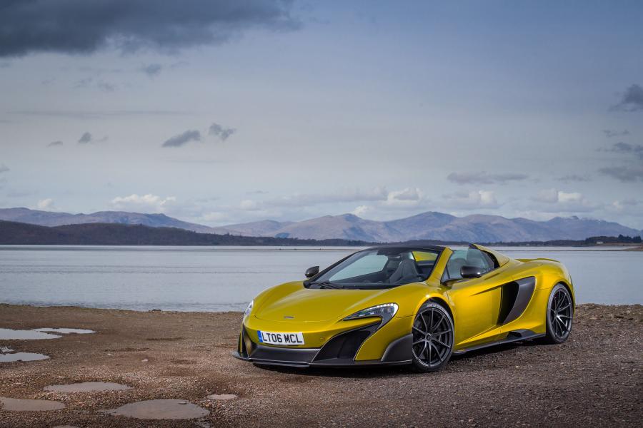  McLaren 675LT Spider 2016 года  (фото 14 из 28)